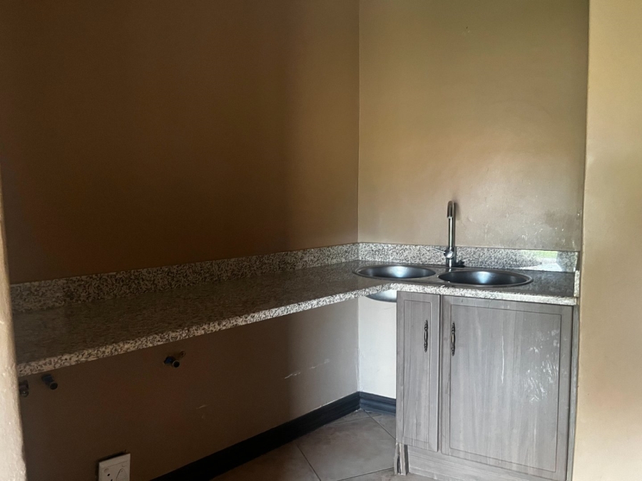 4 Bedroom Property for Sale in Melodie North West